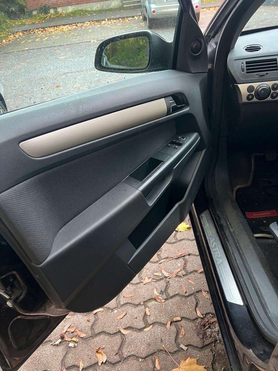 Opel Astra 2007 — photo 7