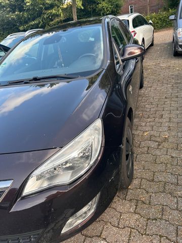 Opel Astra Benzin