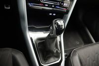 Volkswagen T-Roc - Vorschau Bild 11