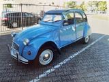 Citroën 2 CV - blaue Citroën 2 CV