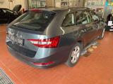 Skoda Superb Combi 2.0 TDI DSG Active - Skoda Superb in Freiburg
