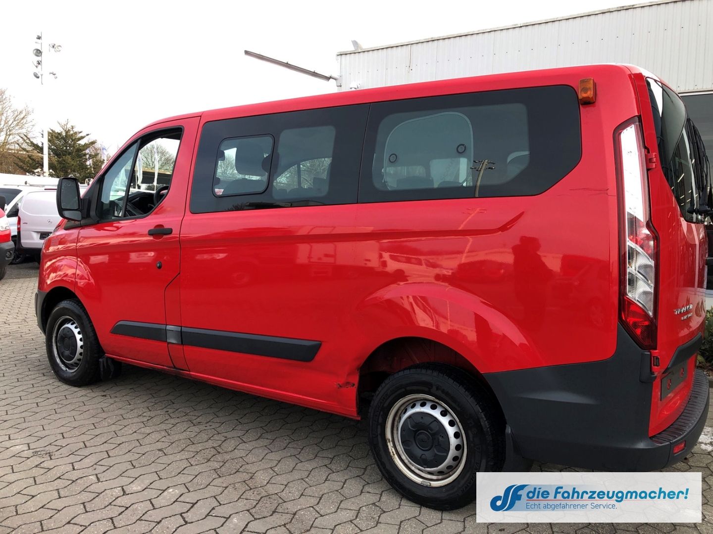 Fahrzeugabbildung Ford Transit Custom Kombi 300 L1 2.2 TDCi*2094 *KLIMA