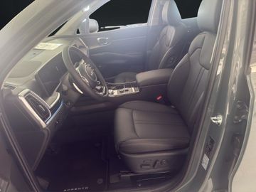 KIA Sorento - 9