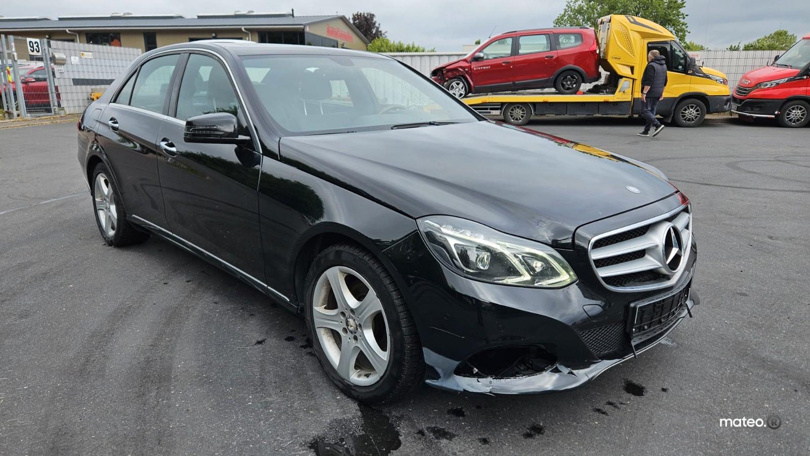Mercedes-Benz E 350 E CGI BlueEfficiency 4Matic Elegance