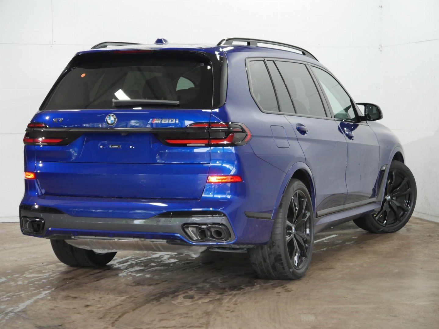 Fahrzeugabbildung BMW X7 M60i Panorama Glasdach Sky-Lounge | Sitzbelüf