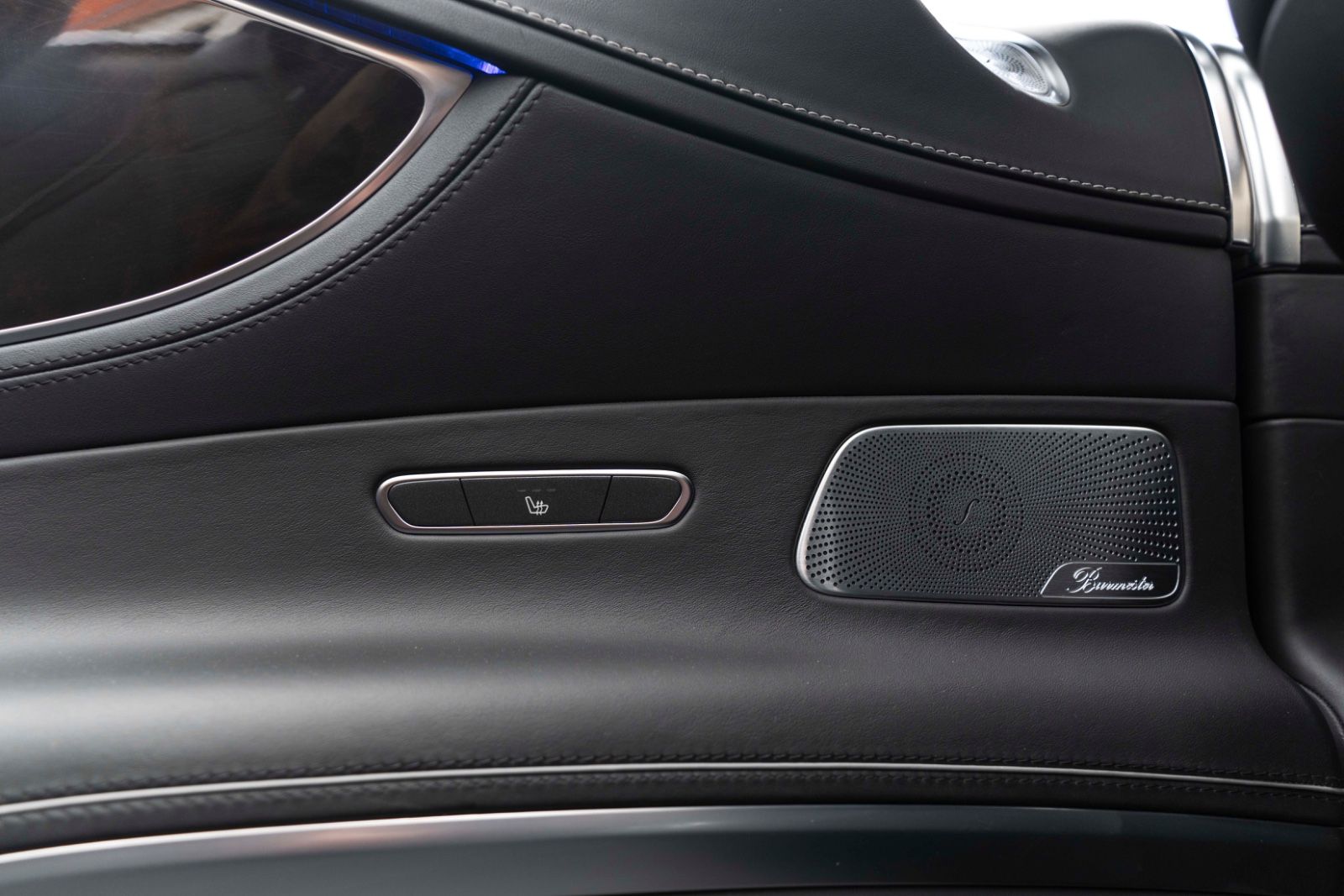 Fahrzeugabbildung Mercedes-Benz S 560 CABRIOLET BURMESTER 360° ACC MASSAGE LED