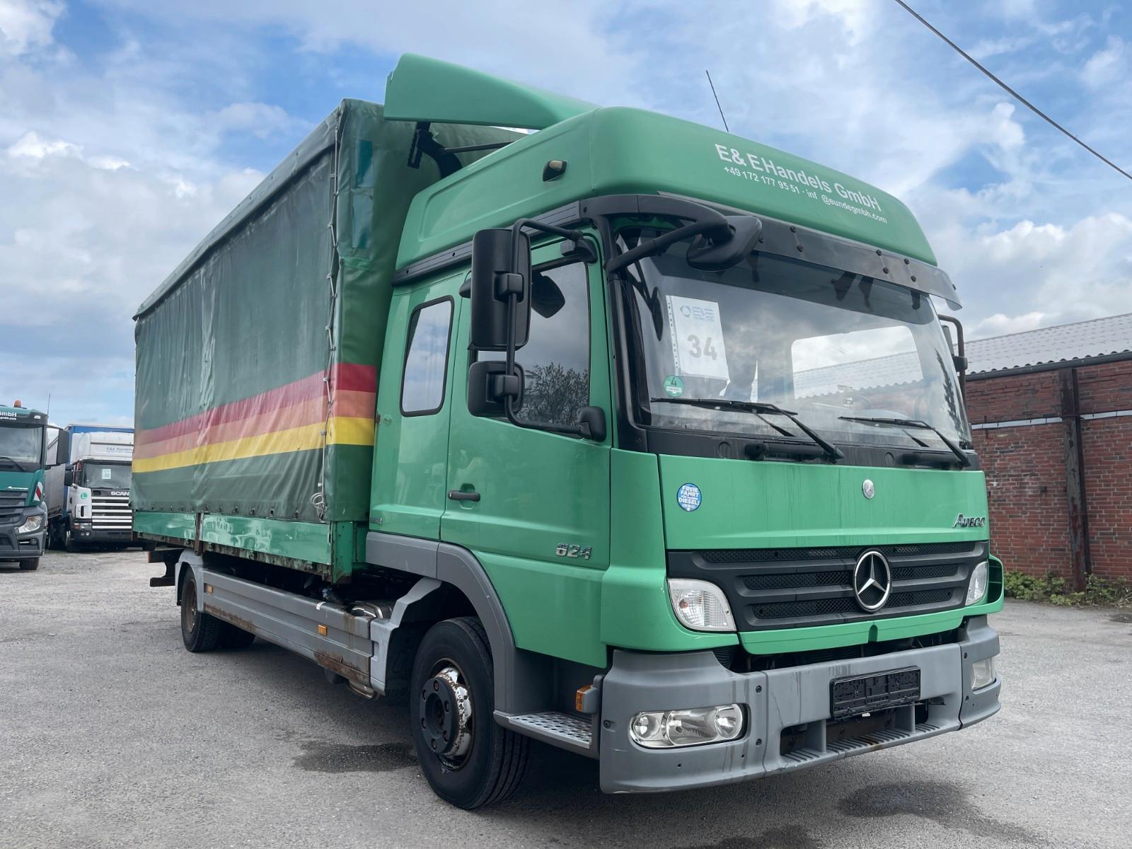 Mercedes-Benz Atego 824 Koffer Plane