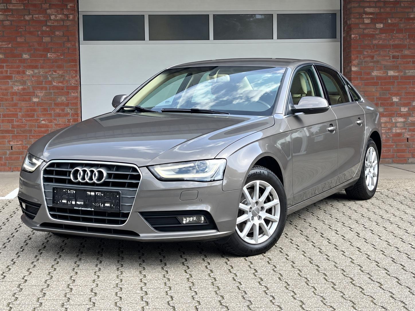 Audi A4 Leder Xenon PDC Automatic  1-Hand