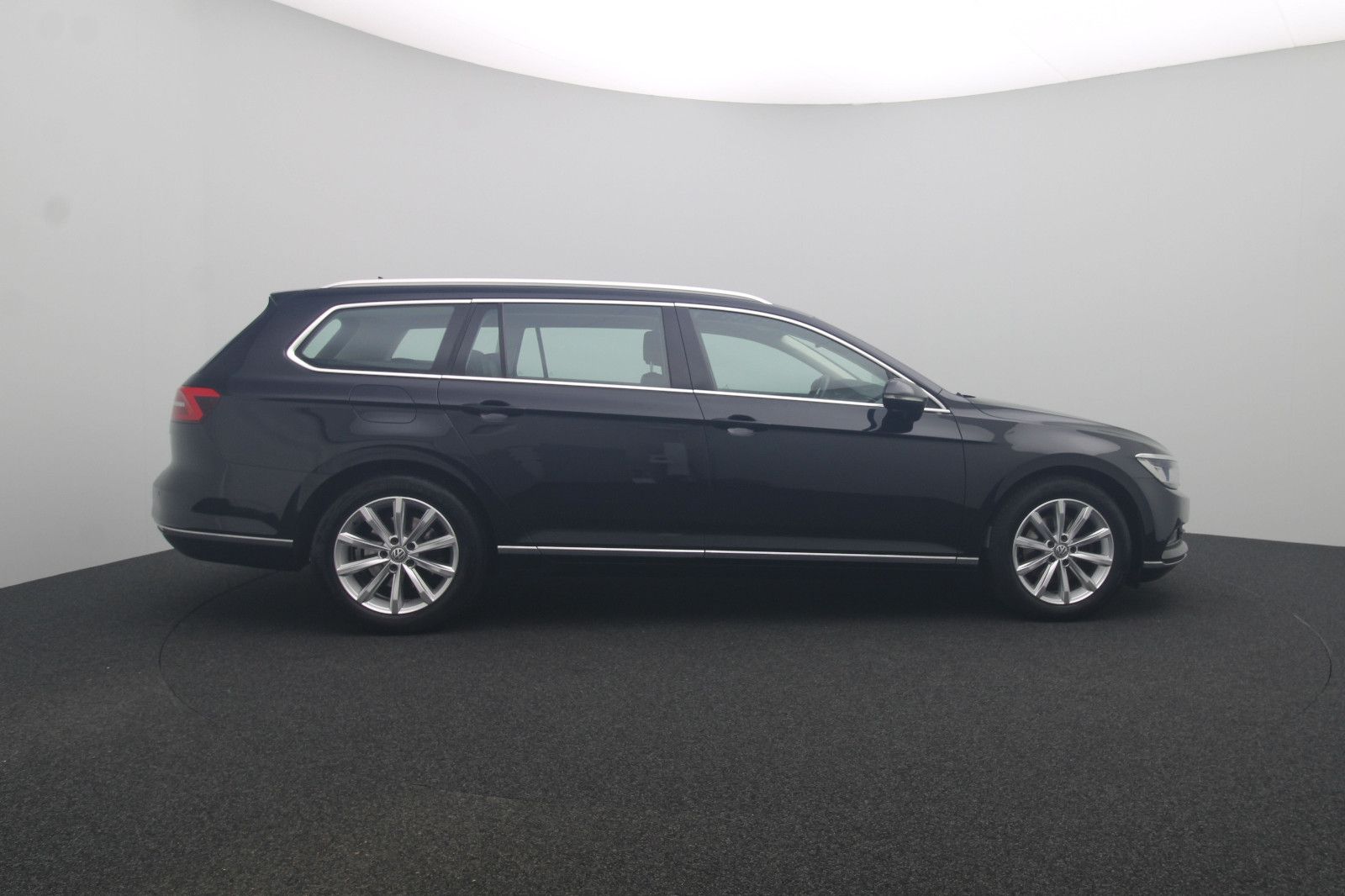 Fahrzeugabbildung Volkswagen Passat Variant 2.0 TDI 190PS Highline