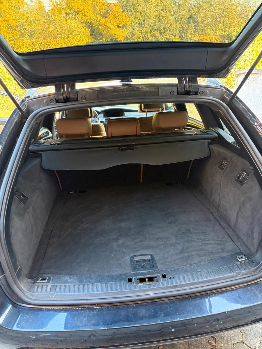 BMW 525 2009 — photo 12