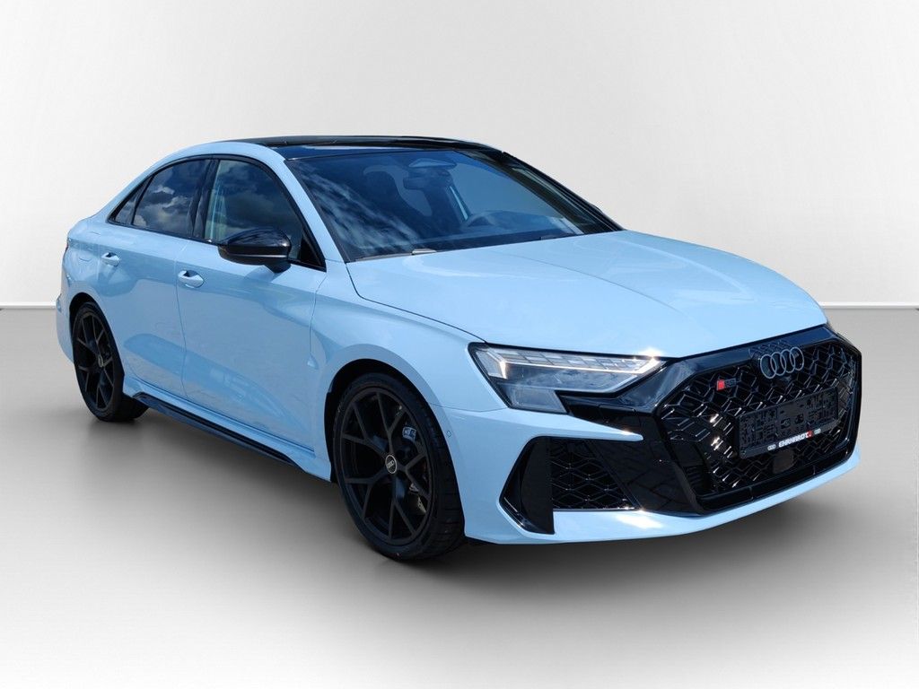 Audi RS3 - Bild 3