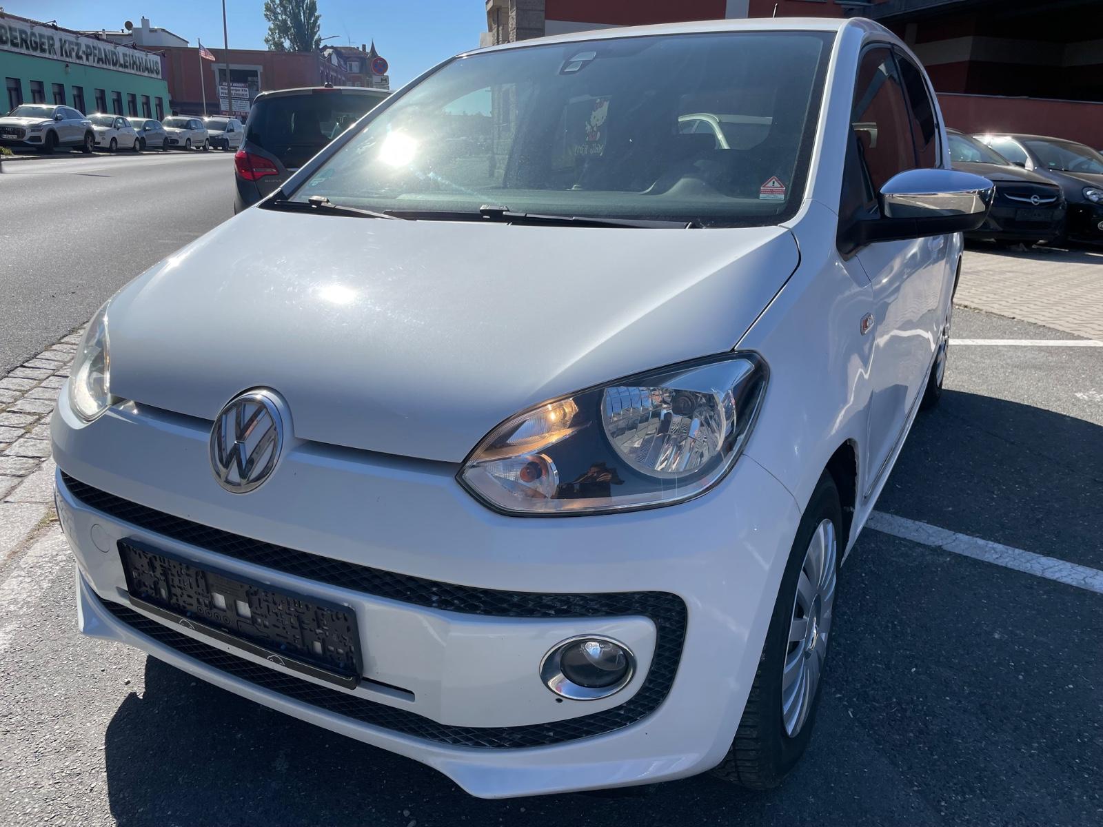 Volkswagen high up! BMT - AUTOMATIK/TÜV NEU/NAVI/PDC/SIHEIZ