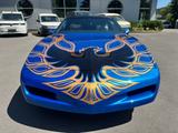 Pontiac Firebird Trans Am - Pontiac Trans Am mit Benzin-Antrieb