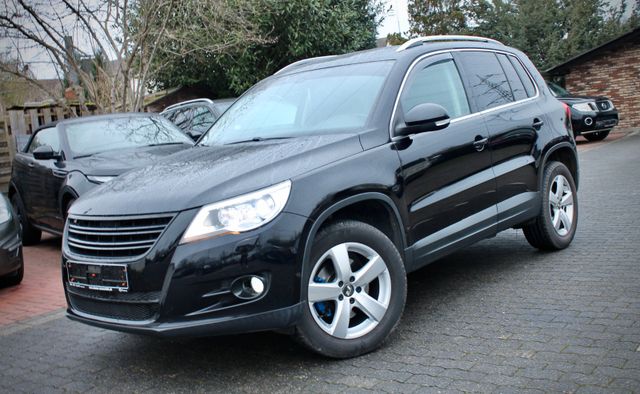 Volkswagen Tiguan 2,0 i R-Line Leder Navi Panorama  Xenon