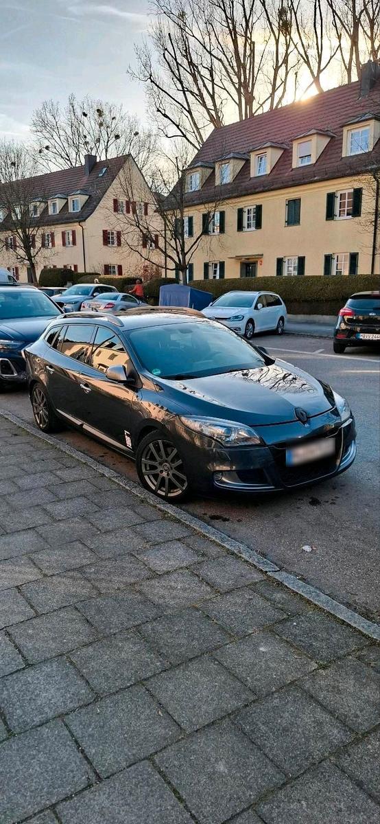 Renault Megane 2012 — photo 13