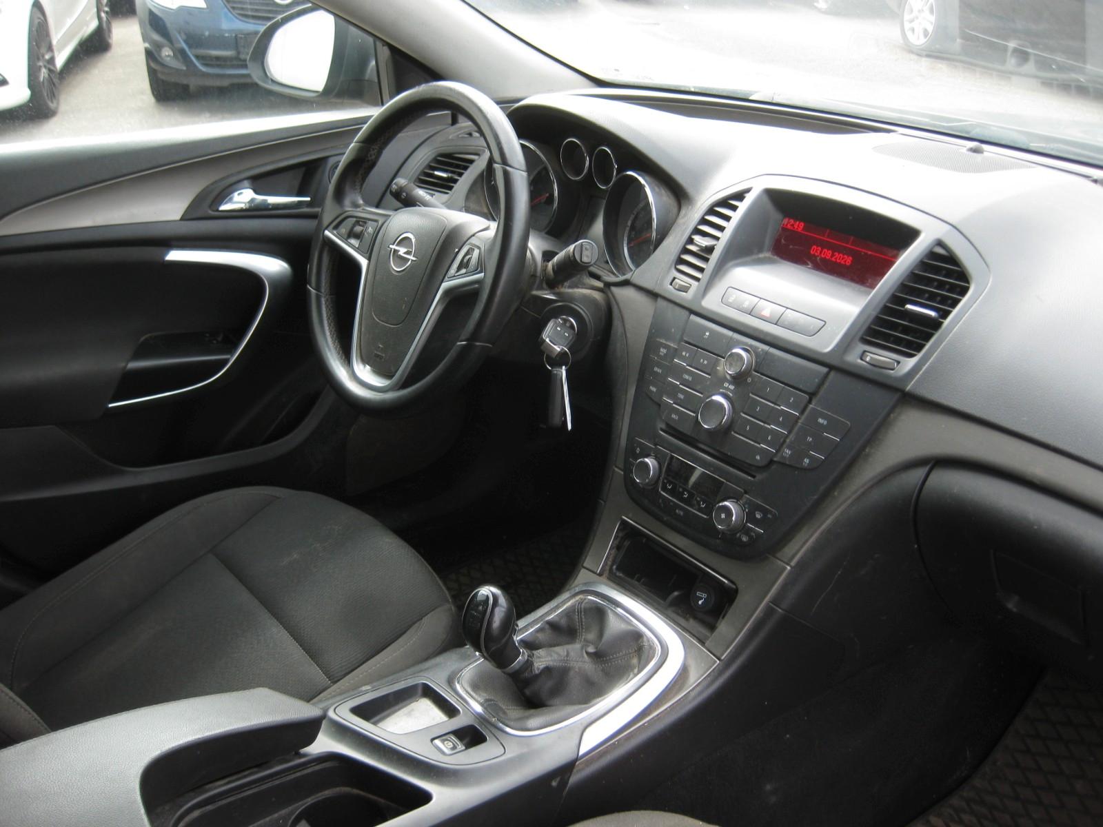 Opel Insignia A Sports Tourer Edition