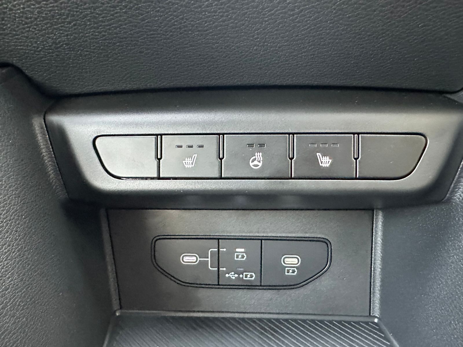 Fahrzeugabbildung Kia Sportage 1.6 T-GDI Vision DCT KOM