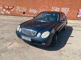 Mercedes-Benz Mercedes e240 - Mercedes-Benz E 240 aus 2003