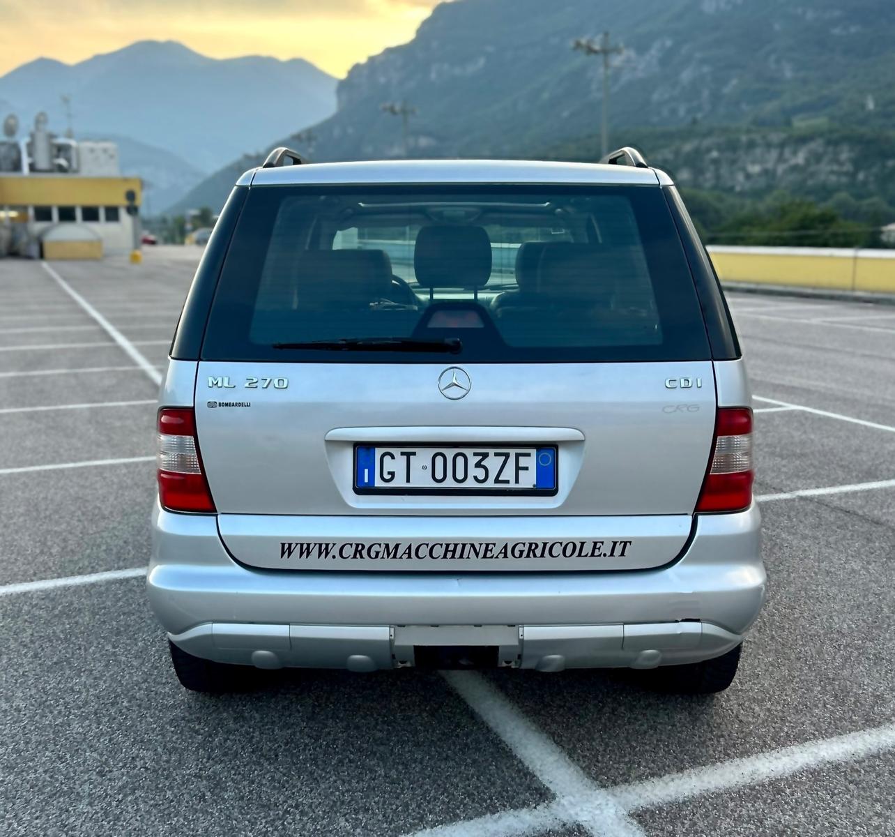 Mercedes-Benz ML270 2004 — двигун 2.685 cm³, 163 HP (120kW)