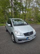 Mercedes-Benz A 160 AVANTGARDE BlueEFF. Special Edit. AVAN... - Mercedes-Benz A 160 in Leverkusen
