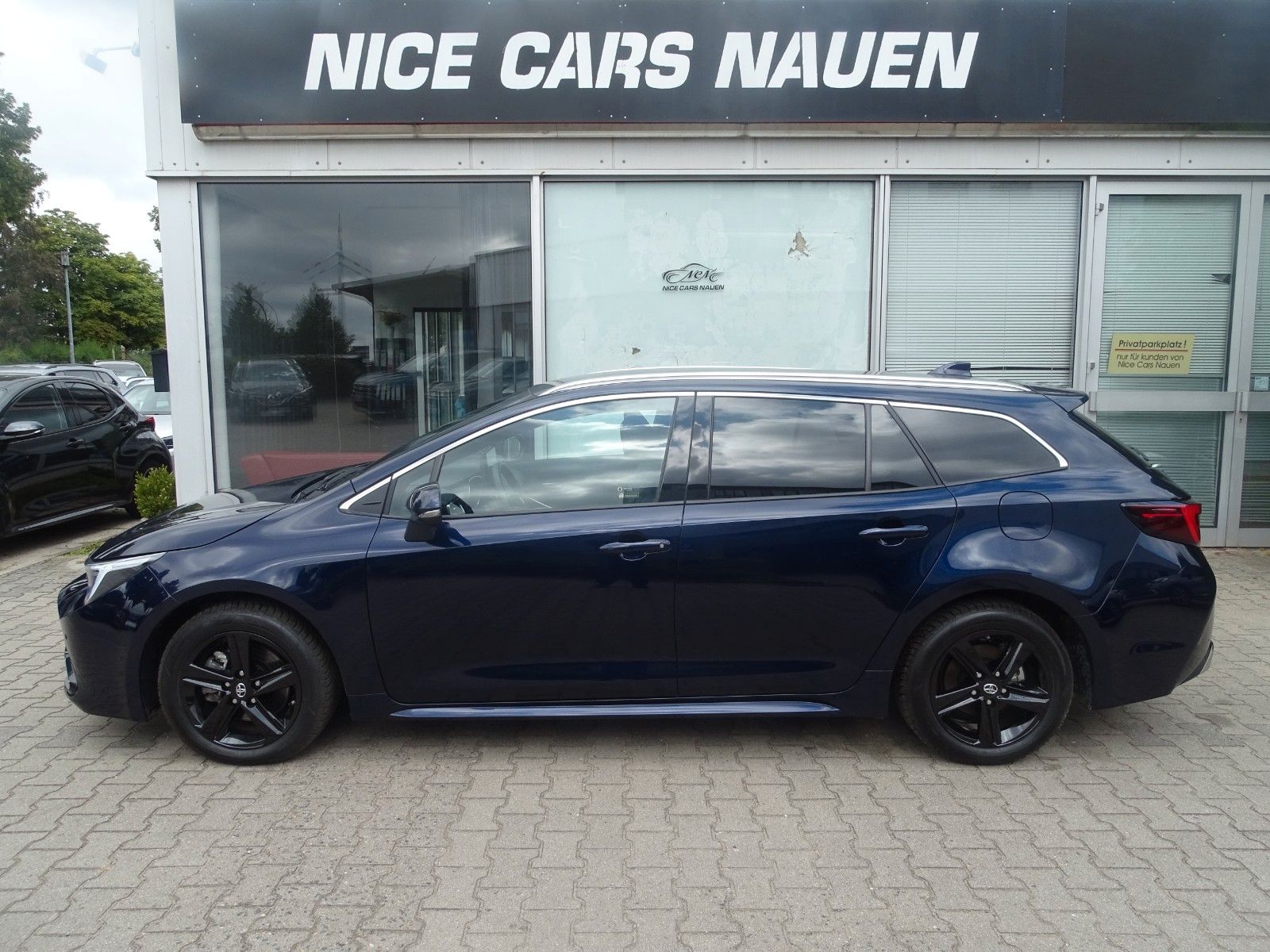 Toyota Corolla Touring Sports Hybrid Teamplayer imagem 2