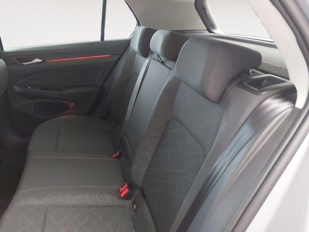Fahrzeugabbildung Volkswagen Golf 1.0 TSI  Life ACC Navi