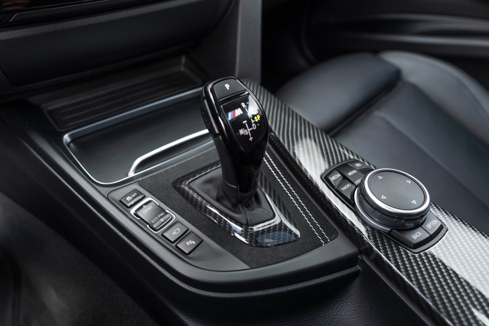 Fahrzeugabbildung BMW 340IX M-Performance HUD H&K LED ALC TOTW KAM NAV