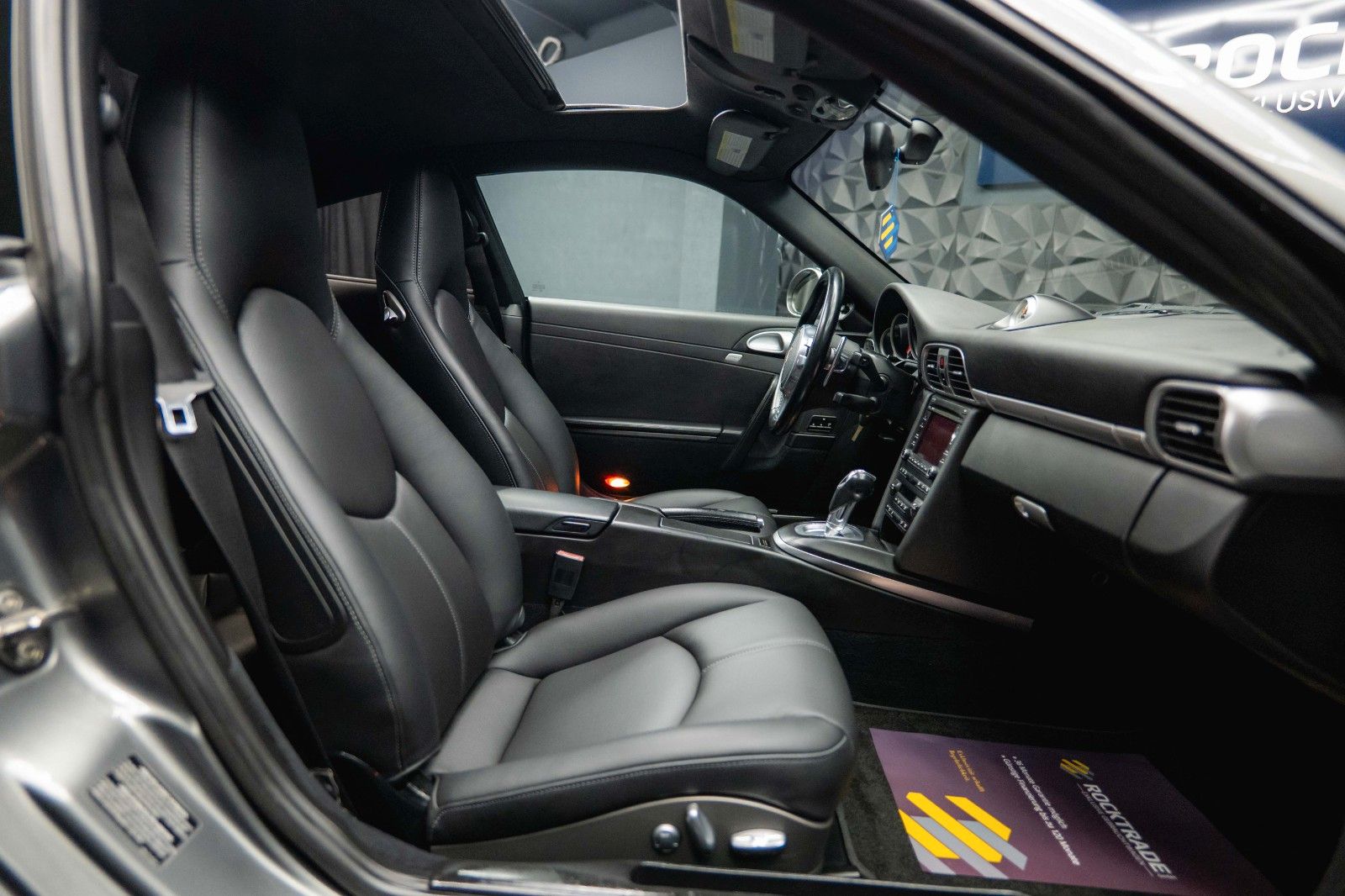 Fahrzeugabbildung Porsche 997.2 911 Carrera S Coupe Sport Chrono+ Bi-Xenon