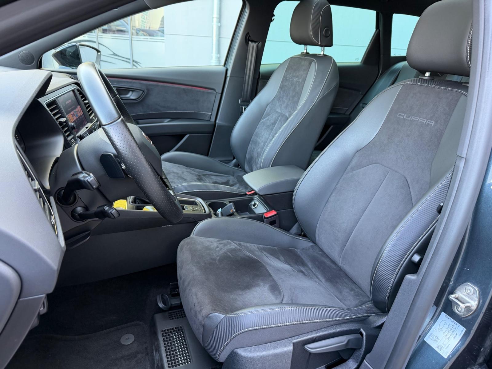 SEAT Leon ST Cupra 300 4Drive LEDER/NAVI/PANO/SHZ/AHK, миниатюра 12
