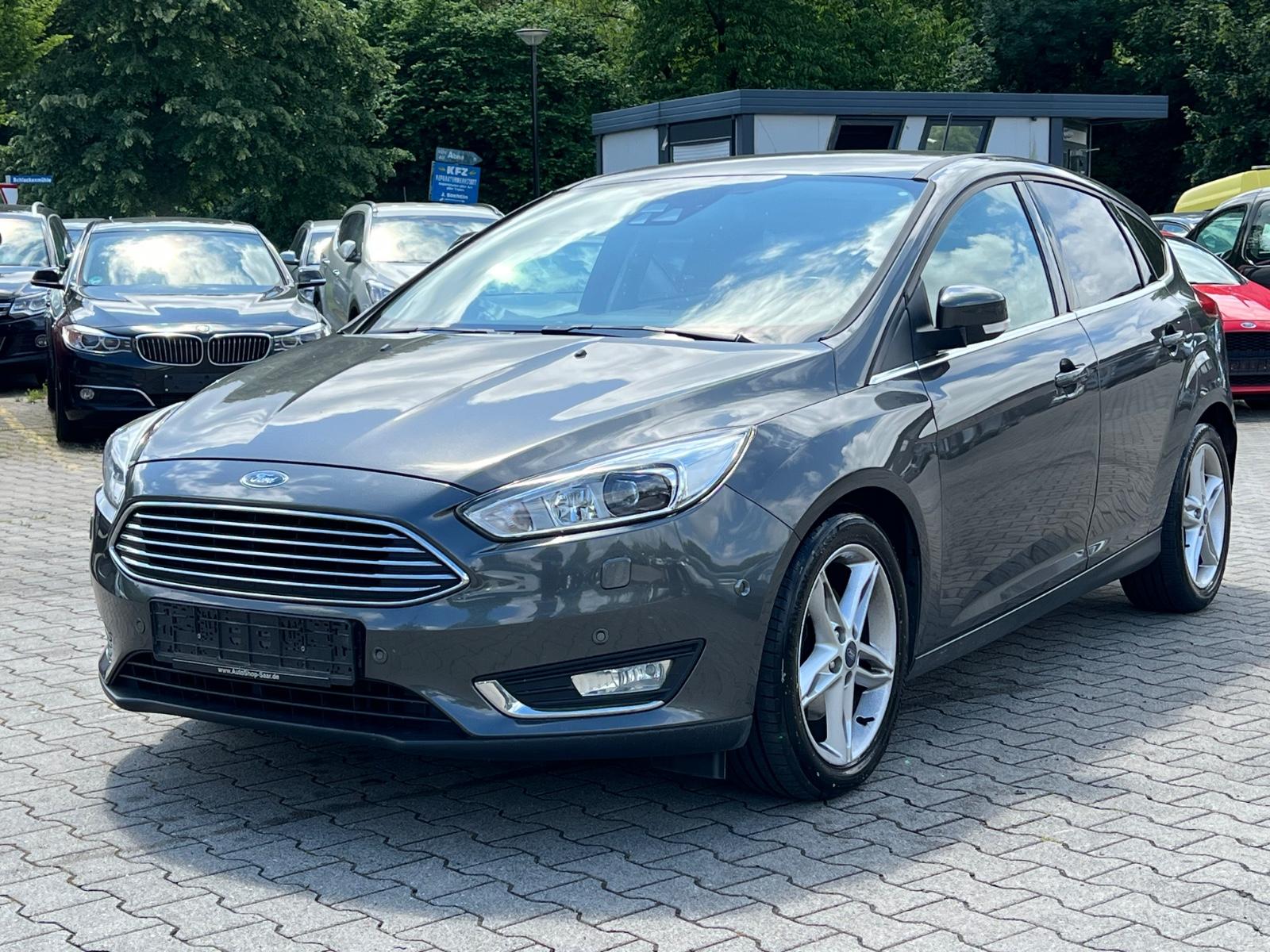 Ford FOCUS 1.5i LIMO. ~WASSERVERLUST~