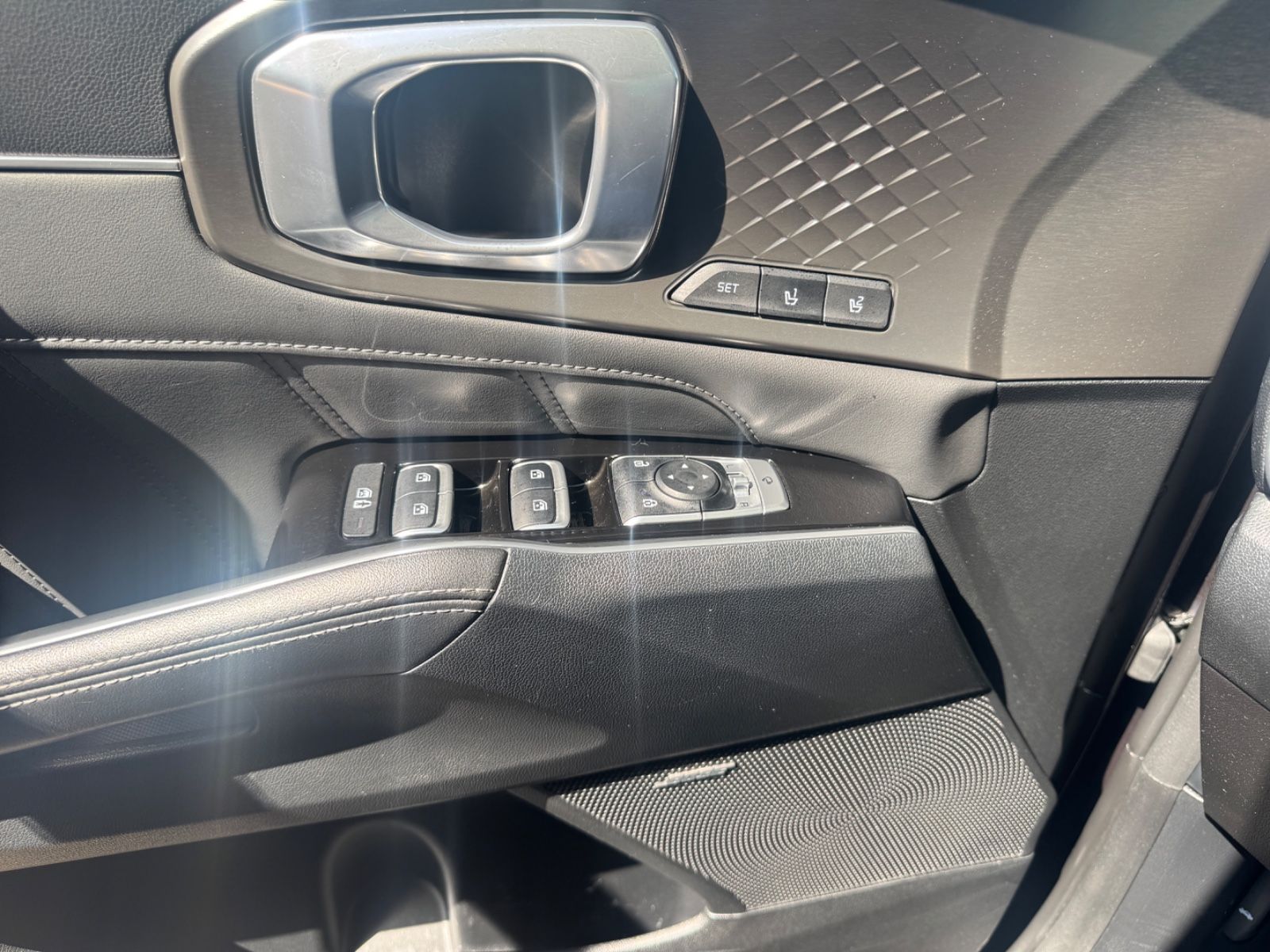 Fahrzeugabbildung Kia Sorento Platinum 4WD LED+ACC+BOSE+NAVI