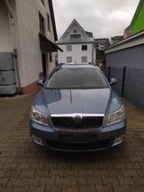 Skoda Octavia 1.6 Classic Combi Classic - Skoda Octavia: Classic