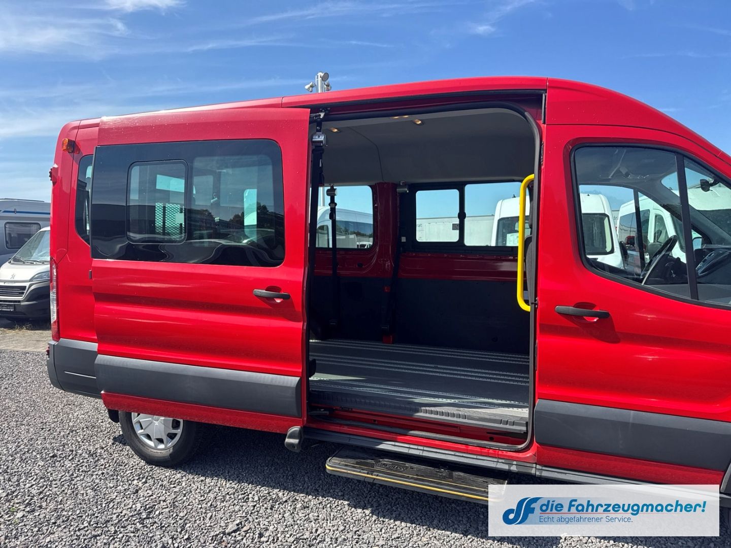 Fahrzeugabbildung Ford Transit Kombi 350 L3 Trend Temp Klima *7151 Exp