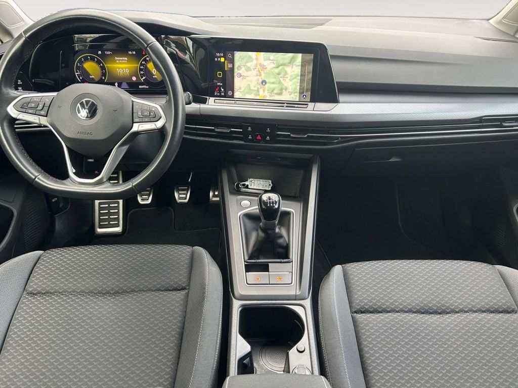 Fahrzeugabbildung Volkswagen Golf 1.5 TSI OPF Active