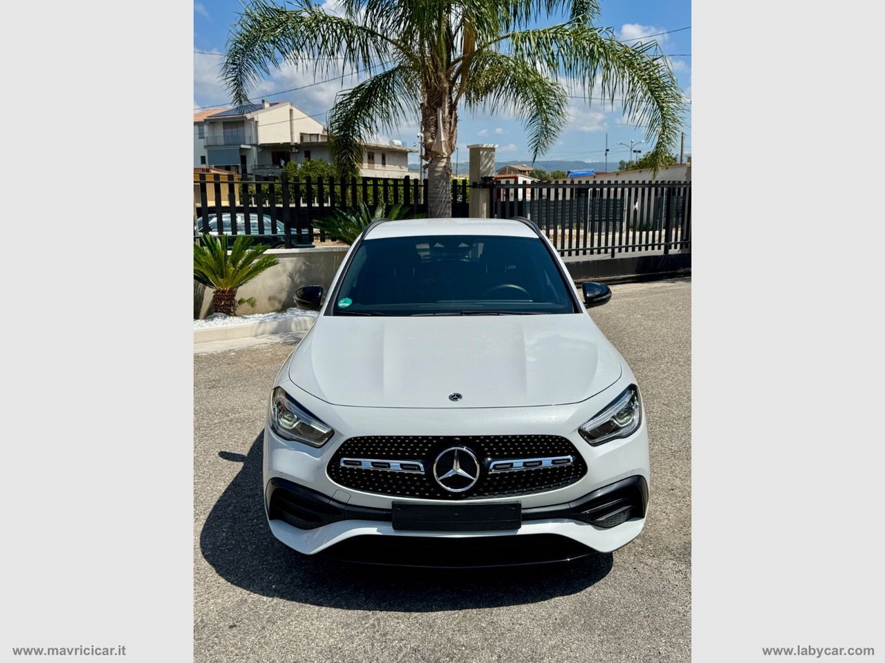Mercedes-Benz MERCEDES-BENZ GLA 220 d Automatic 4Matic Premium imagem 3
