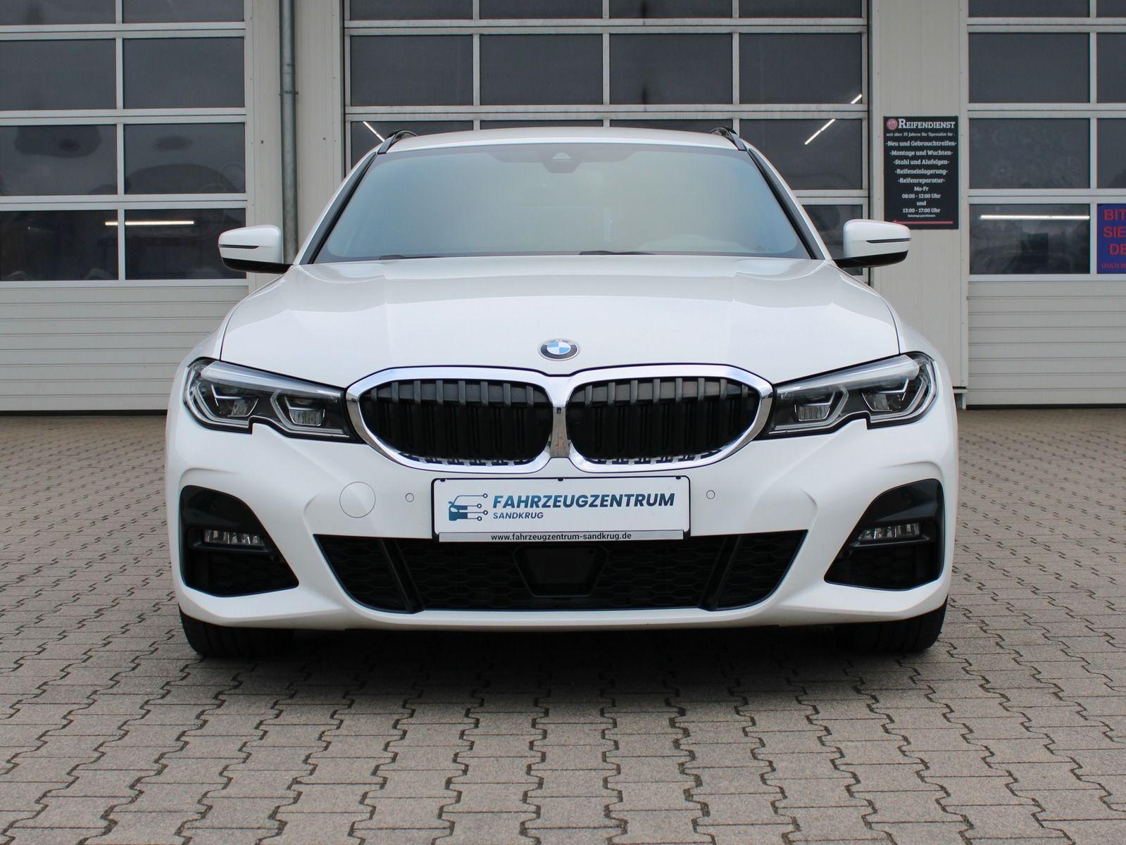 BMW 320 d xDrive HYBRID MSport 1.HAND AHK/STHZ/LASER