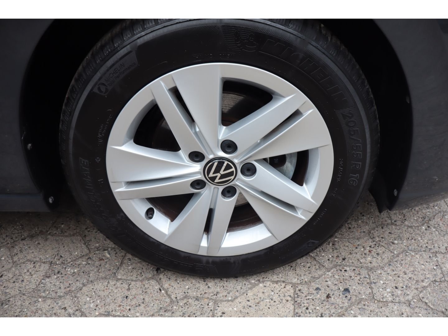 Volkswagen Golf Variant VIII 1,5 eTSI DSG GJ ACC Navi Sitzh imagem 3
