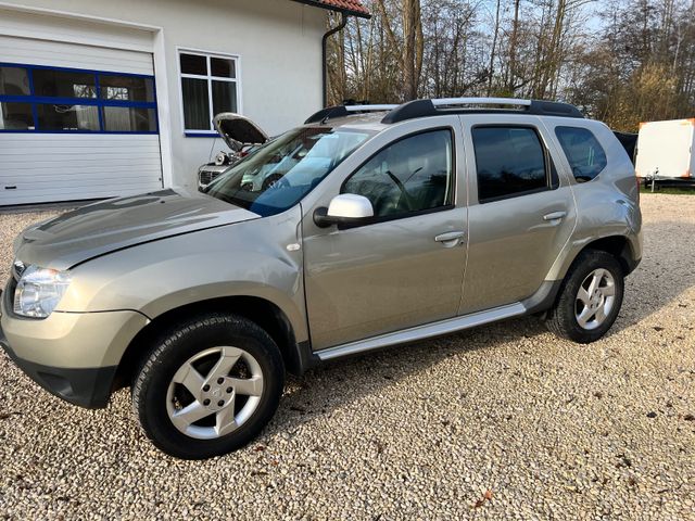 Dacia Duster I Prestige 4x2 Leder Alu Klima 1.Hand