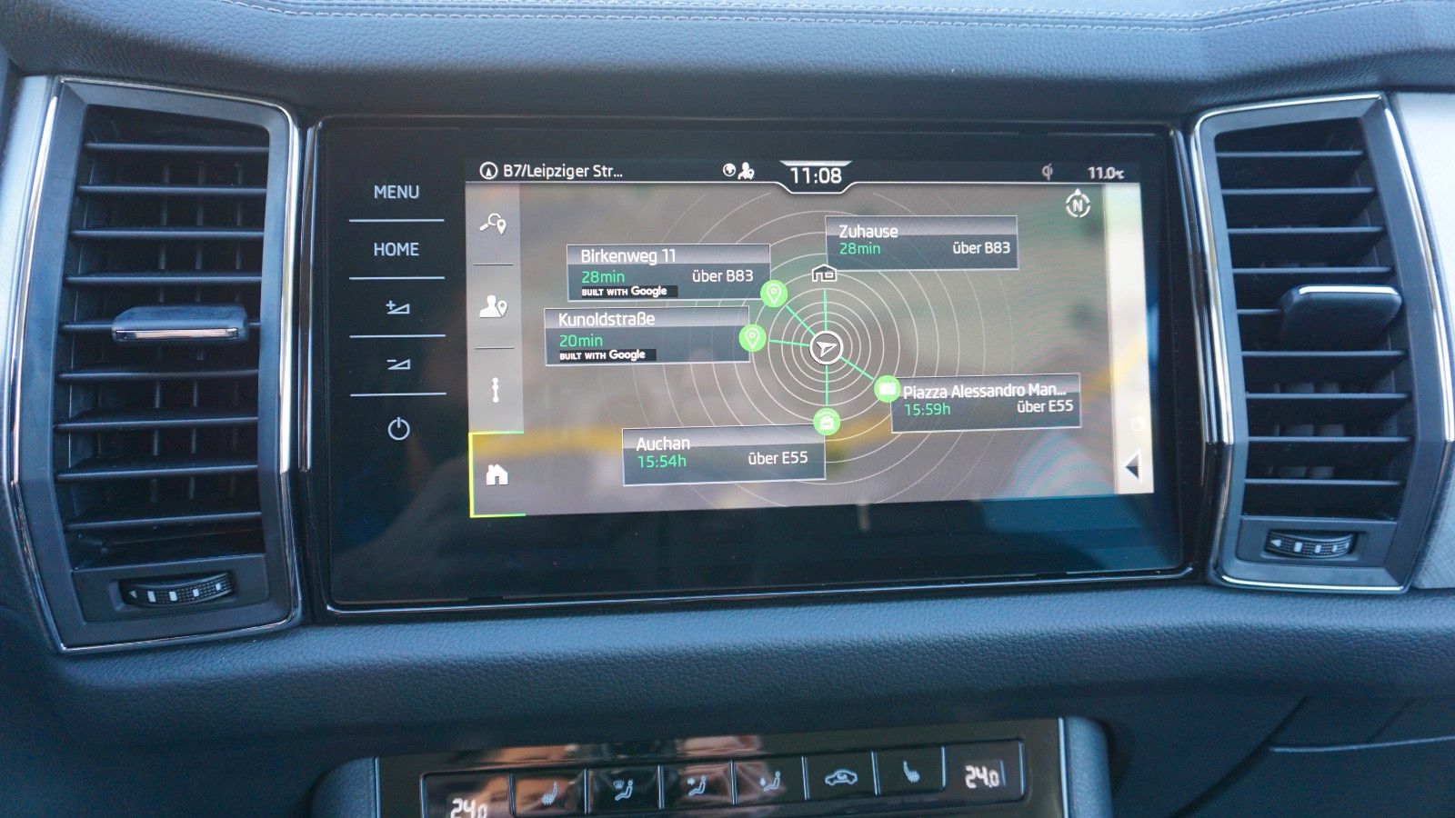 Fahrzeugabbildung SKODA Kodiaq Tour 4x4, LED,Navi,Kamera,SH,DAB,AHK