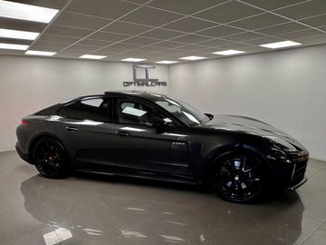 Porsche Panamera - 7