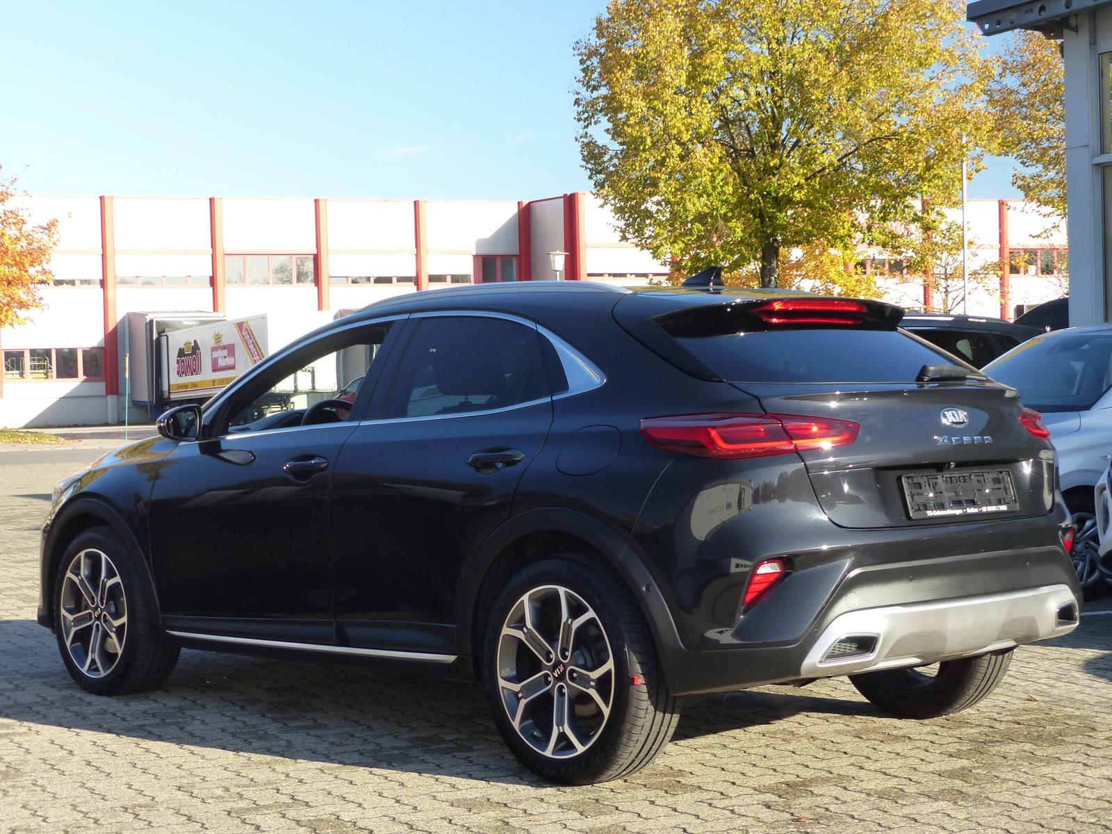 Kia XCeed Xdition 7DCT+Panodach+LED+JBL+ACC+Cam+Totw