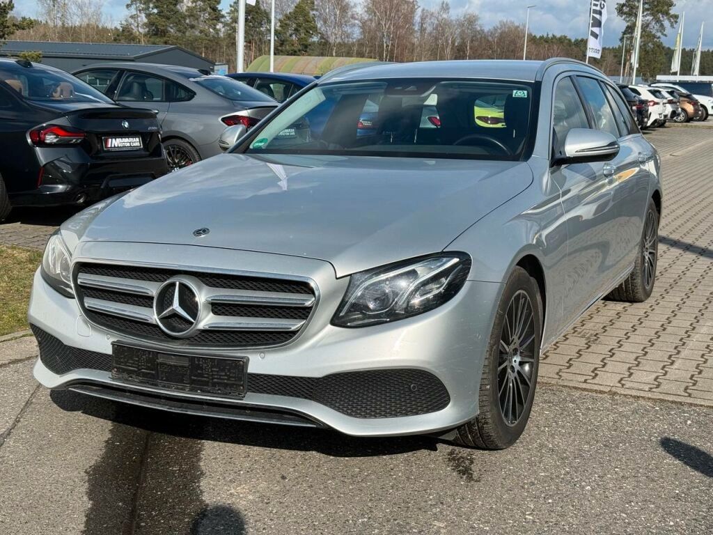 MERCEDES-BENZ E 350 E T-Modell E 350 d