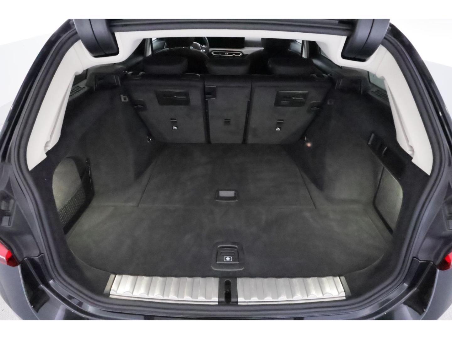 BMW 3 Series i Touring Steptronic+LED+NAVI+VIRTUAL+KAMERA, миниатюра 17