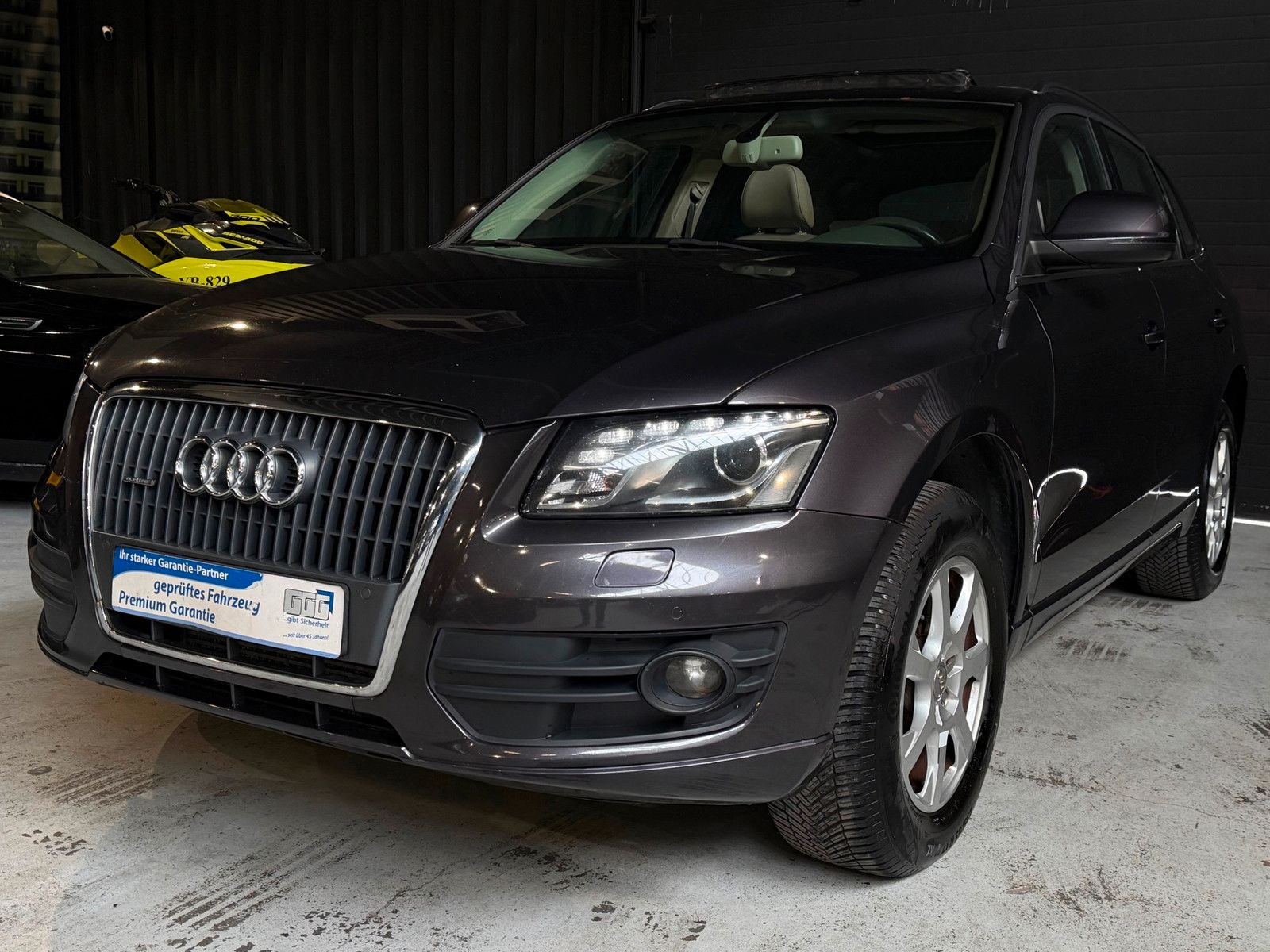 Audi Q5 - 1