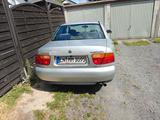 Mitsubishi Carisma 1.8 GDI LS Klima LS - Mitsubishi Carisma mit Benzin-Antrieb: Limousine, Automatik