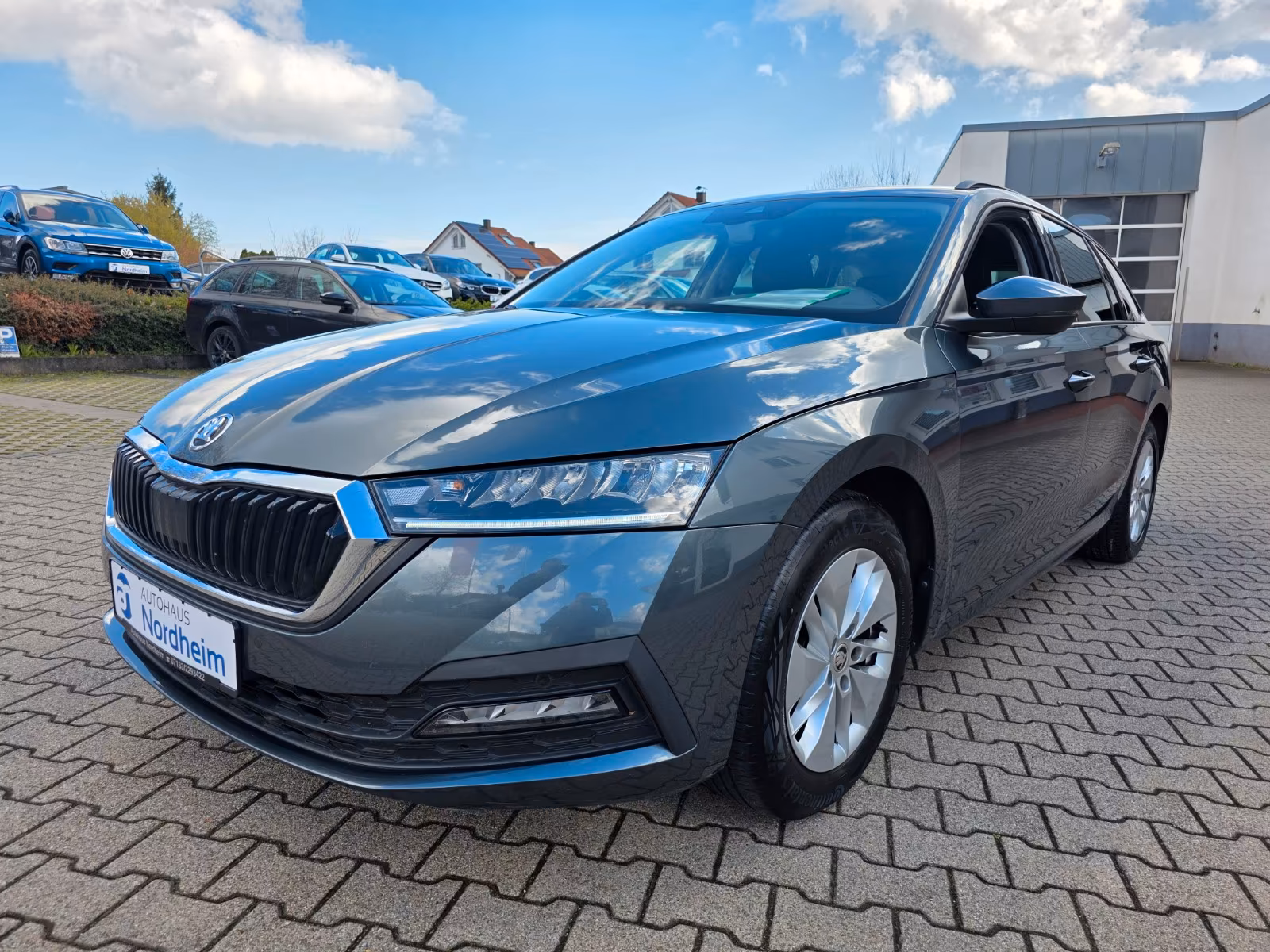 Skoda Octavia Combi 1.0 TSI Ambition Automatik/LED