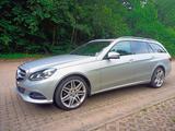 Mercedes-Benz E 350 BlueTec 4Matic Avantg AMG/Standhz./AHK/DIS - Mercedes 350 mit Anhängerkupplung