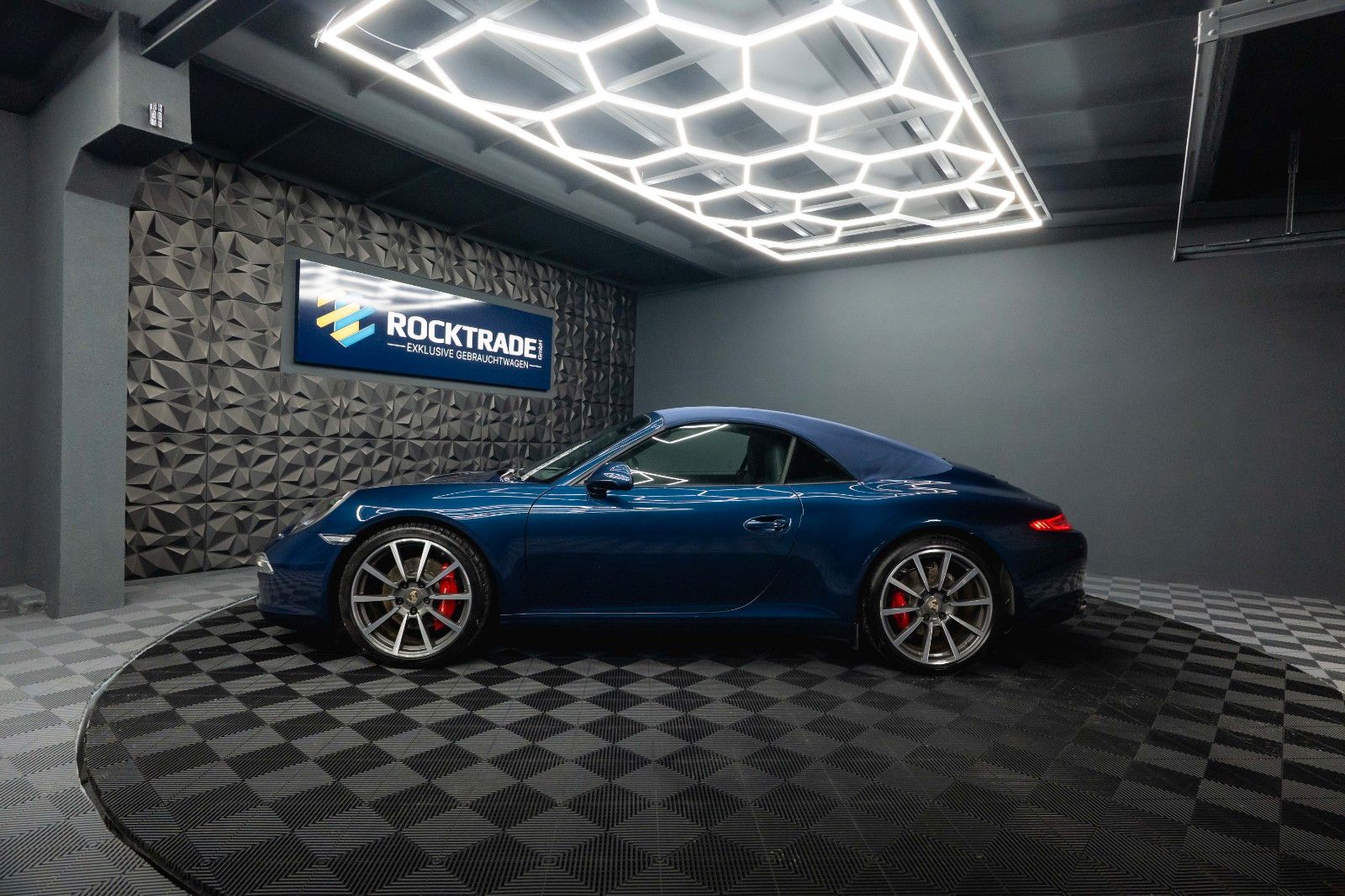 Fahrzeugabbildung Porsche 991 911 Carrera S Cabriolet SportChrono Garantie