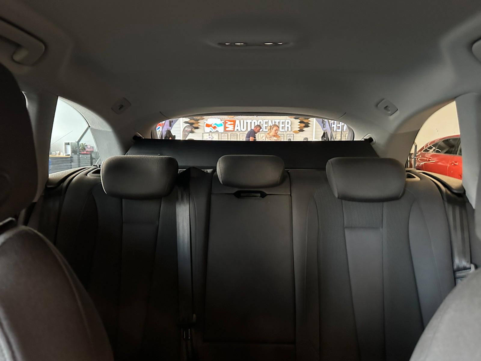 Audi A4 Avant *ACC*PDC*NAVI*KLIMA*SZHZ*LED*