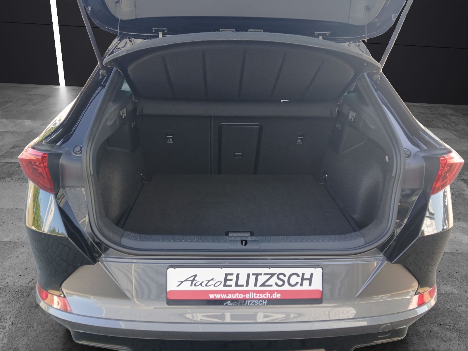 Fahrzeugabbildung CUPRA Formentor TSI DSG LED ACC RFK SH 19"